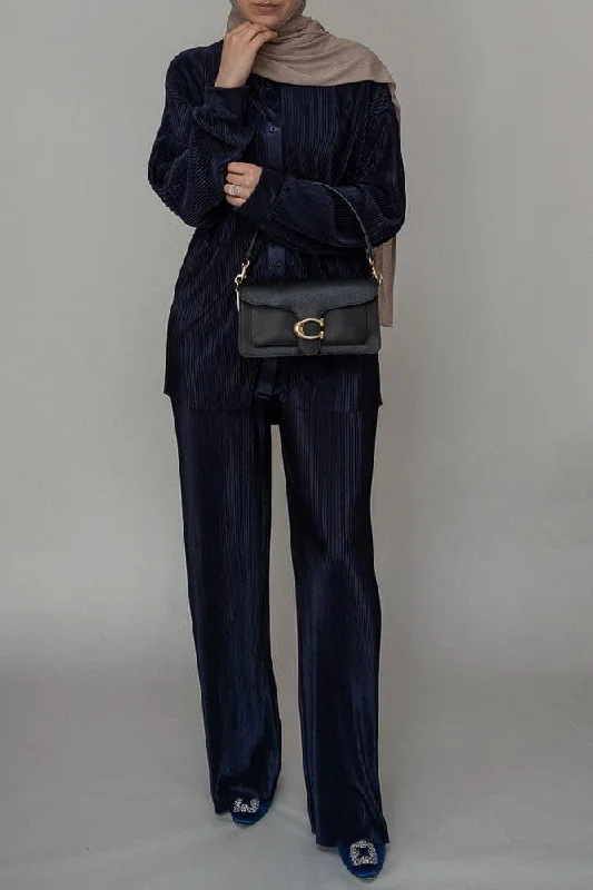Act Fast – Limited Time Savings!Act Fast – Limited Time Savings!Kibaar pleated modest set with pants and shirt in navy dark blue Act Fast – Limited Time Savings!Act Fast – Limited Time Savings!Kibaar pleated modest set with pants and shirt in navy dark blue