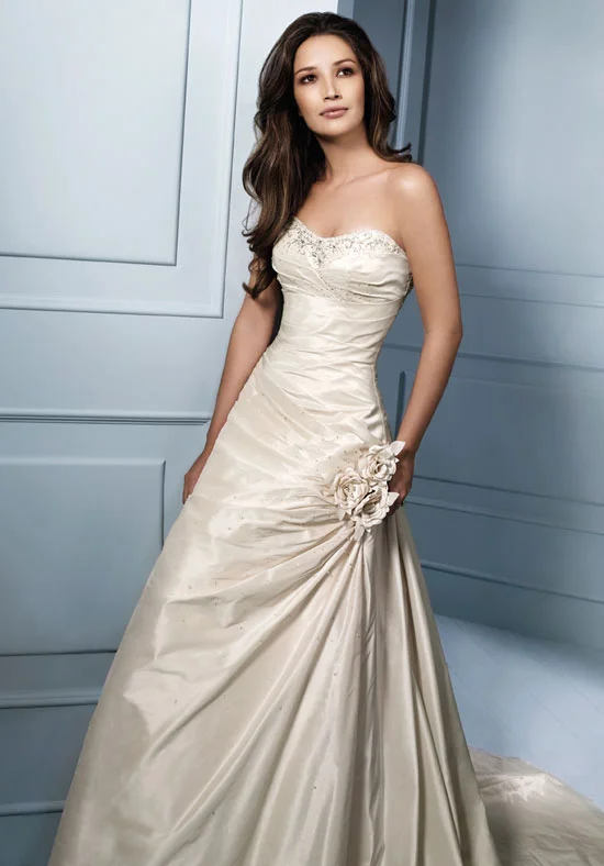 Lowest Prices Guaranteed!Alfred Angelo 753