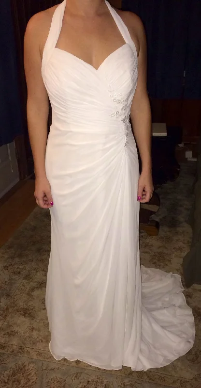 Best Offers of the Month!Best Offers of the Month!David's Bridal Chiffon Gown with High Slit WG3482