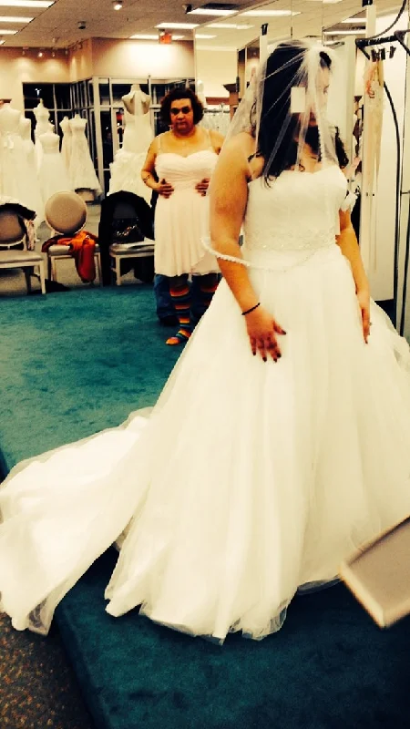 Time to Snag a Bargain!David's Bridal MK3576