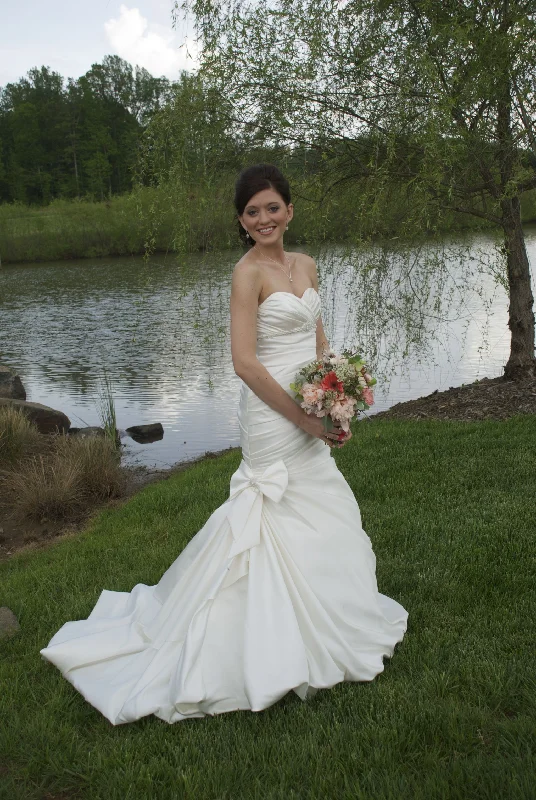 Limited Deals, Unlimited Savings!David's Bridal Satin Fit and Flare
