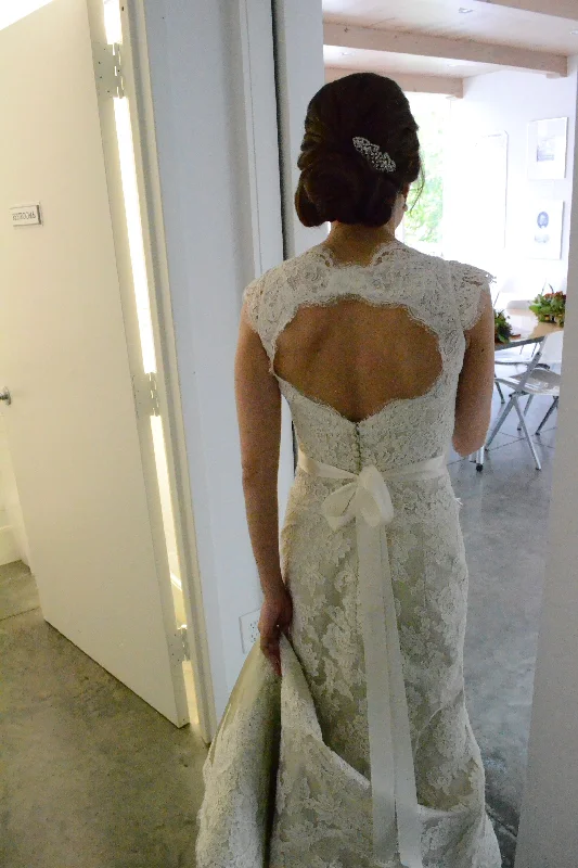 Time to Save Big!Modern Trousseau Autumn/Jessica