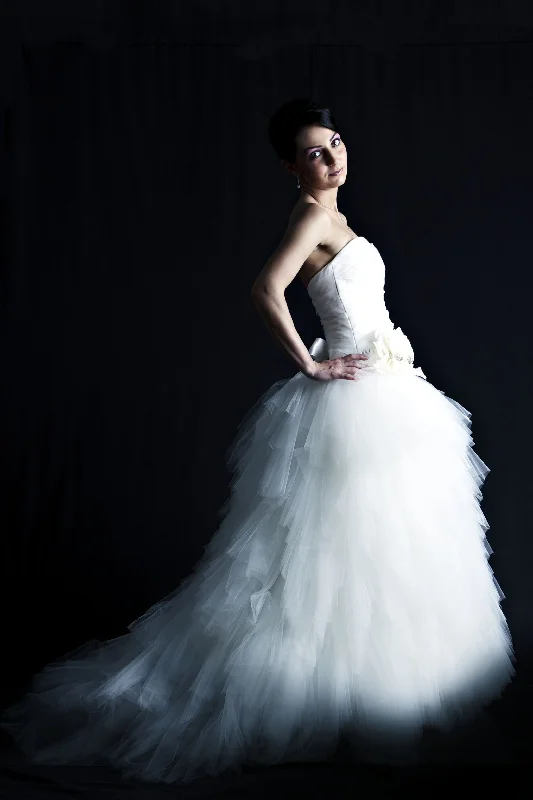 Buy One, Get One Free!Modern Trousseau Modern Trousseau Wallis Size 0