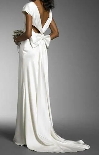 Get It Before It’s Gone!Nicole Miller BOW BACK