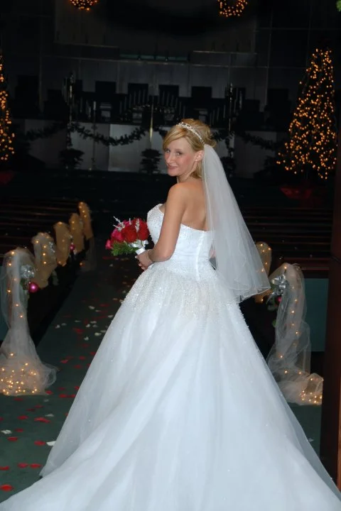 Your Exclusive Offer Awaits!Your Exclusive Offer Awaits!Oleg Cassini Oleg Cassini