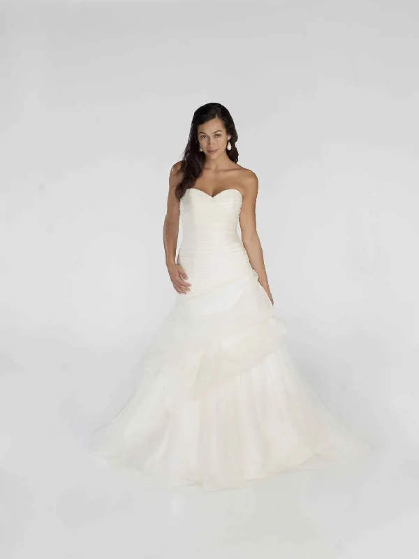 Shop Before It’s Gone!Other Kirstie Kelly Quartz Wedding Dress