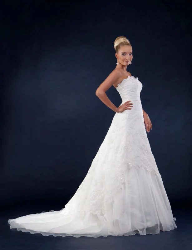 Your Discount is Waiting!Other Wings Bridal Venice