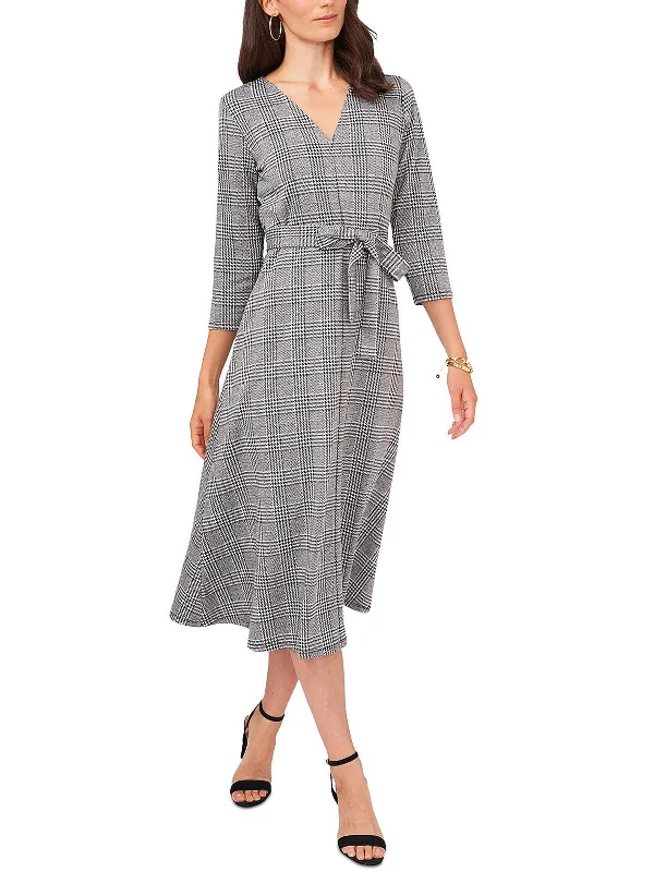 Act Fast – Limited Time Savings!Petites Womens Glen Plaid V-Neck Midi Dress