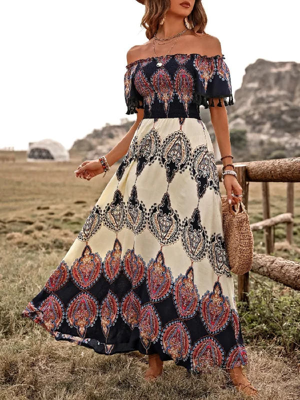 Unmissable Offers Await!Off-shoulder printed dress with tassels