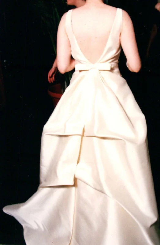 Shop More, Spend Less!Vera Wang custom