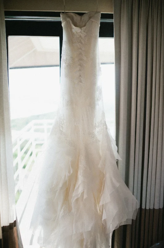 Best Deals Just for You!Vera Wang Vera Wang Fawn Size 4