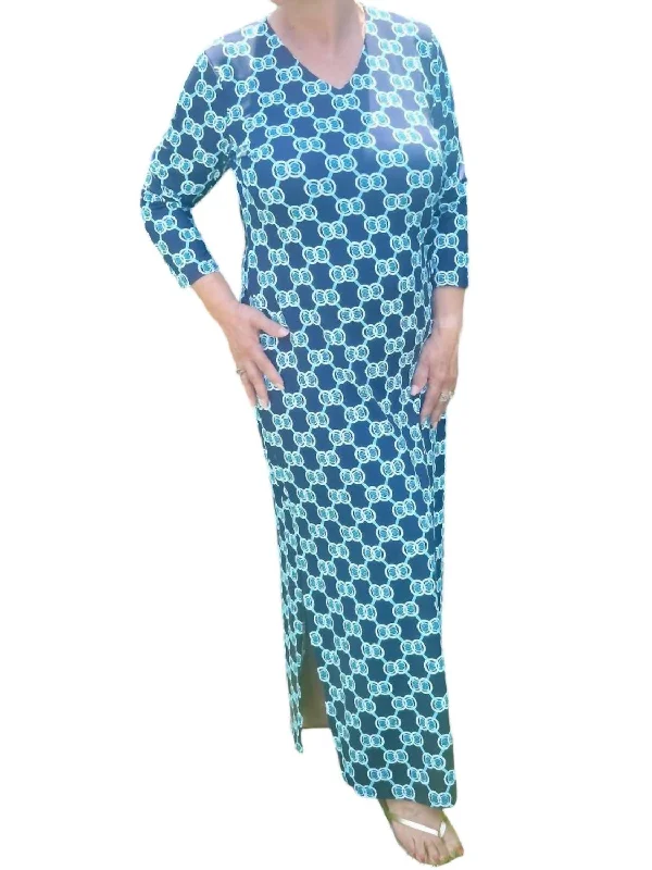 Hurry! While Supplies Last!3/4 Sleeve V-Neck Maxi Dress In Midnight