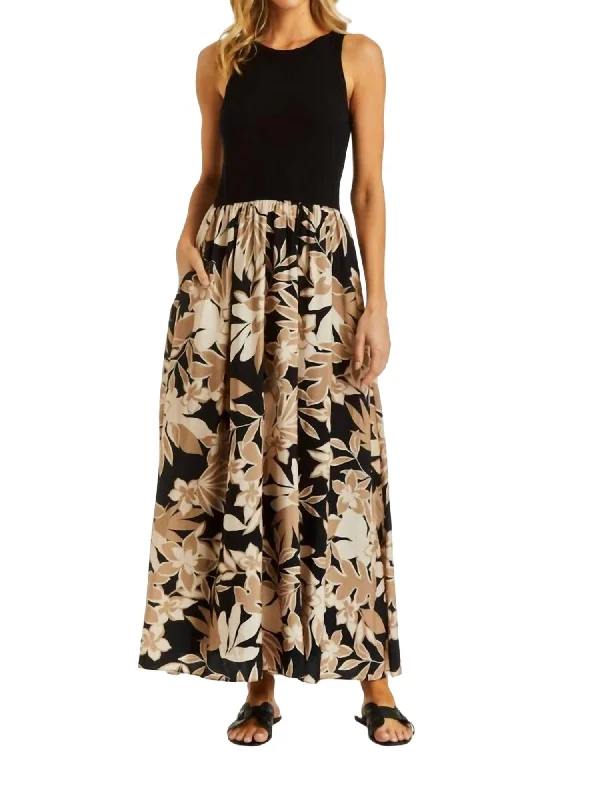 Buy One, Get One Free!Codi Maxi Dress In Black