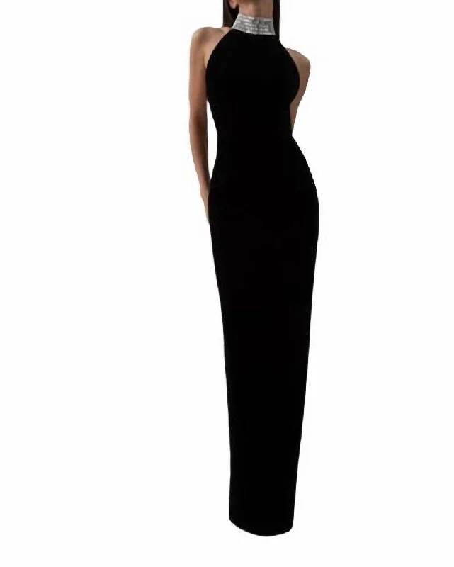 The Best Sale of the Year!The Best Sale of the Year!Crystal Embellished Halter Neck Maxi Dress In Black