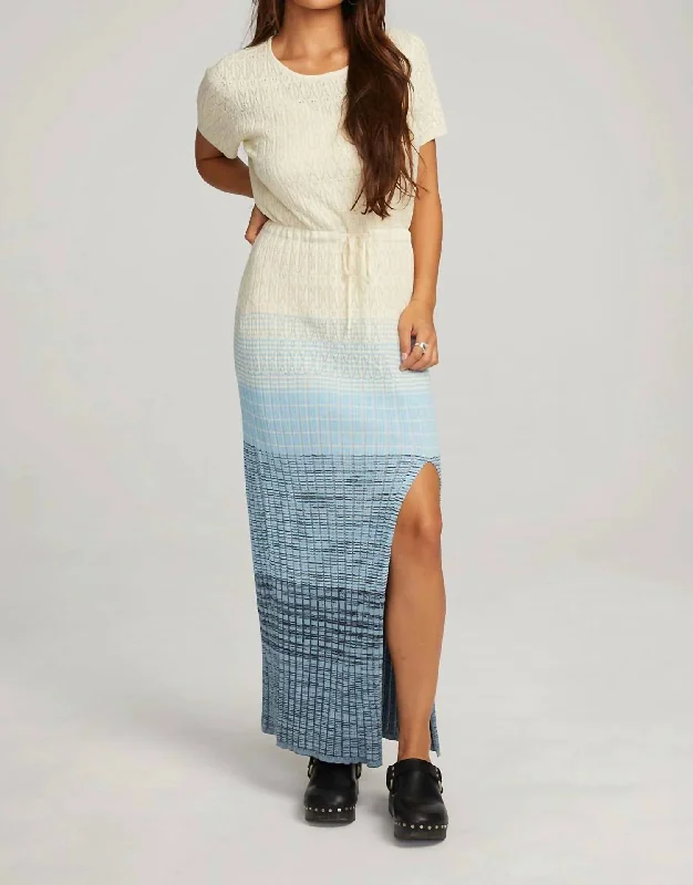 Flash Deals – Act Quickly!Durango Maxi Dress In Blue