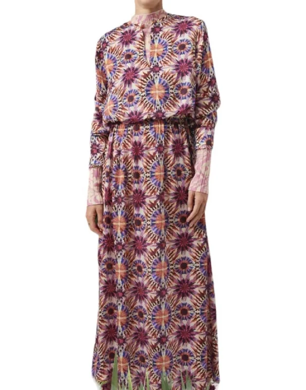 Act Fast – Limited Time Savings!Layla Maxi Dress In Fractal Red