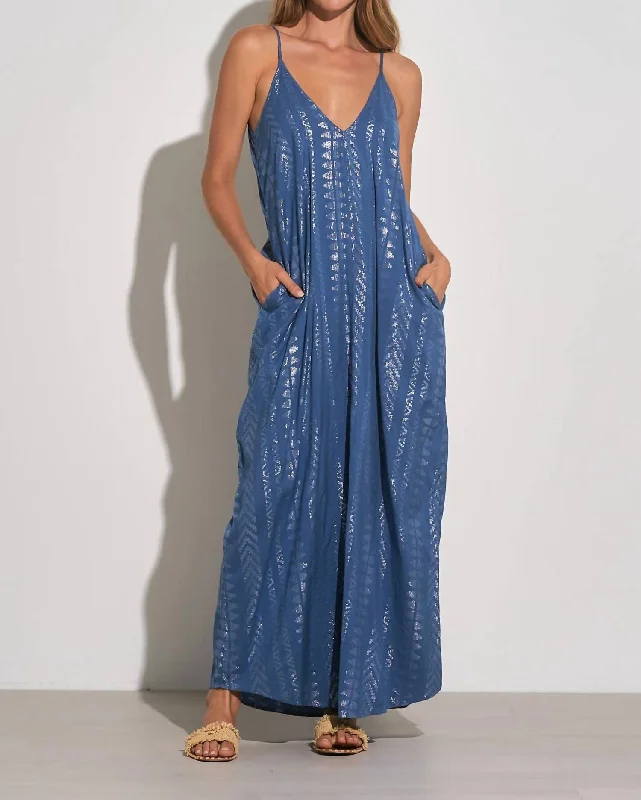 Save More with Every Purchase!Pink Arrow Print Maxi Dress In Blue