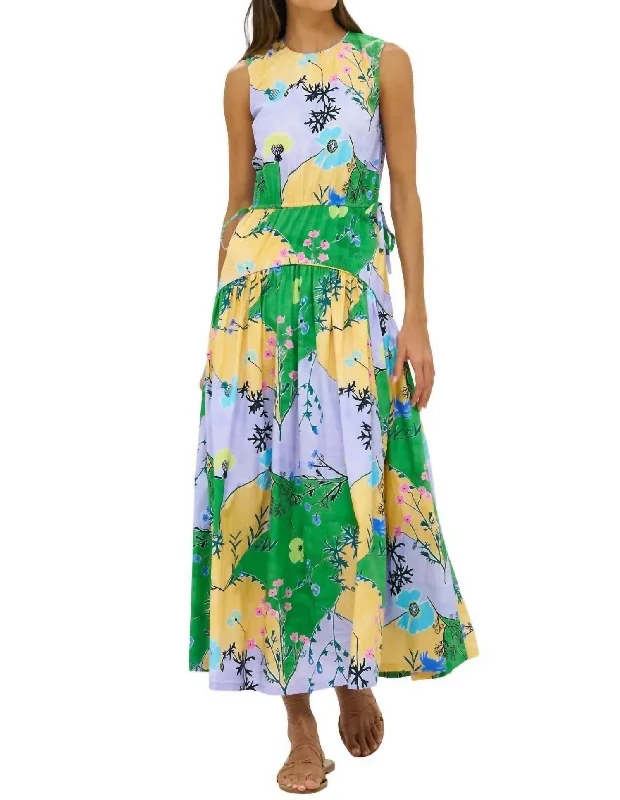 Your Exclusive Offer Awaits!Sleeveless Piped Maxi Dress In Stockholm Green