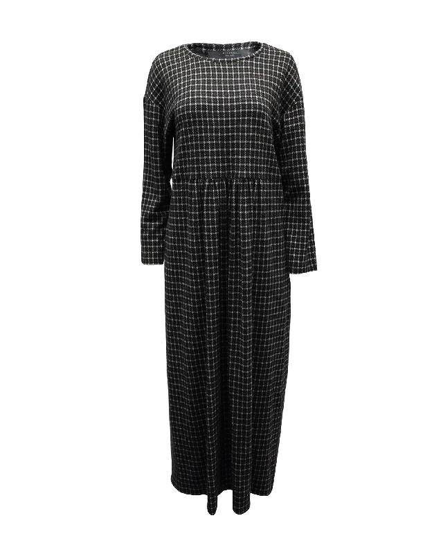 One Day Only – Huge Savings!Weekend Max Mara Nitra Plaid A-Line Maxi Dress in Black Viscose