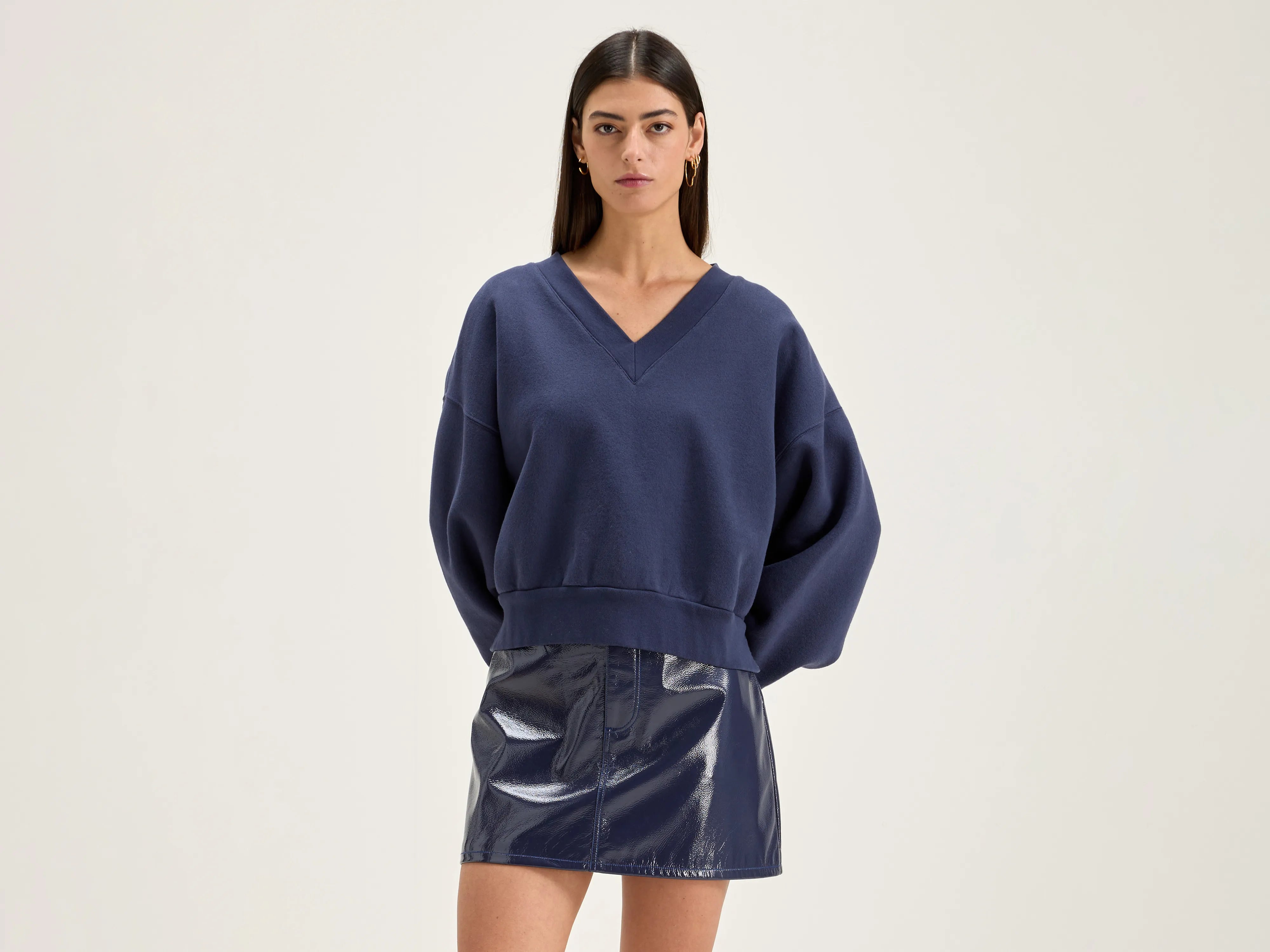 Special Offer – Act Fast!Varola v-neck sweatshirt (242 / W / NAVAL)