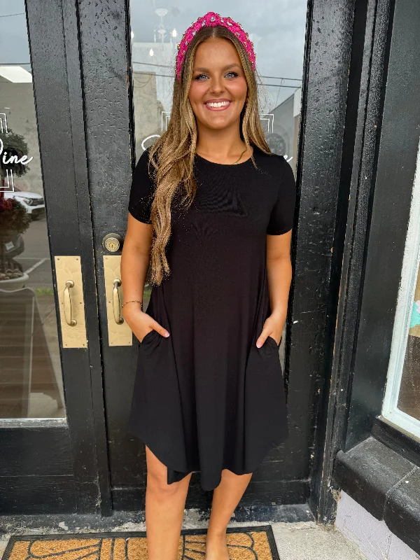 Your Favorite Sale is Back!Black t-shirt dress