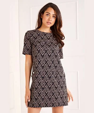 Get Ready to Save!Geometric Print Side Button Shift Dress