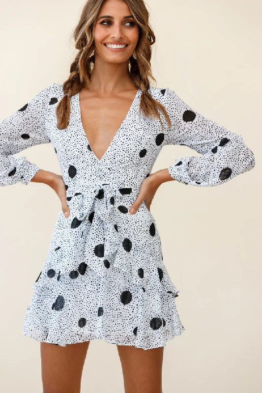 Unlock Huge Savings Now!Kerry Layered Balloon Sleeve Dress Black Spot Print White
