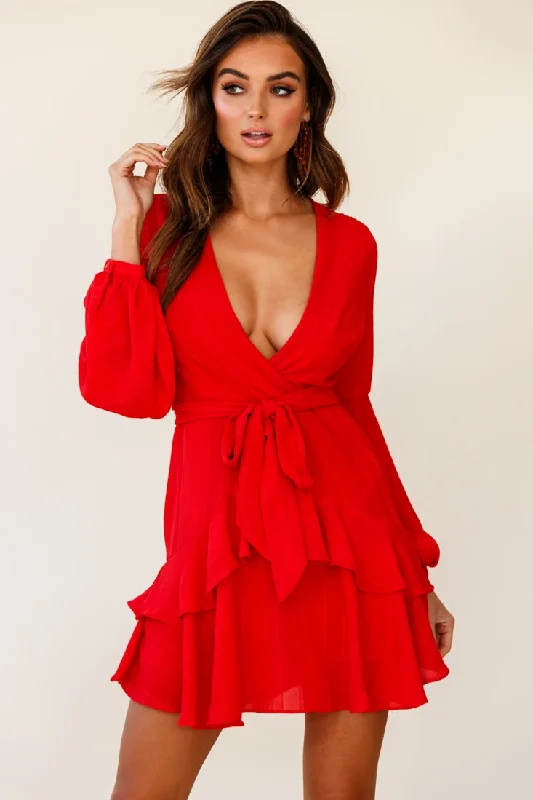 Get It Before It’s Gone!Kerry Layered Balloon Sleeve Dress Red