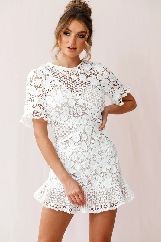 Unlock Huge Savings Now!Reinhart Short Sleeve Crochet Lace Dress White