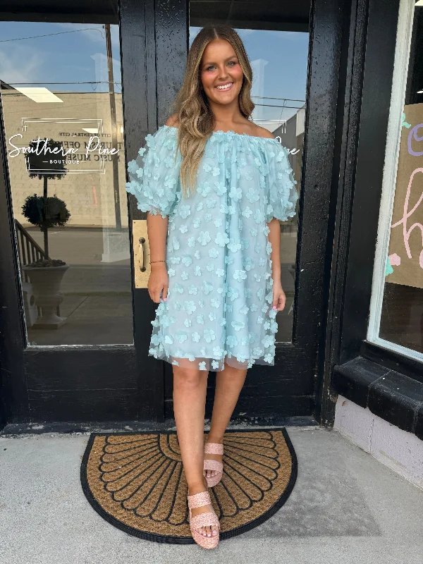 Save Like Never Before!Teal blue 3D floral dress