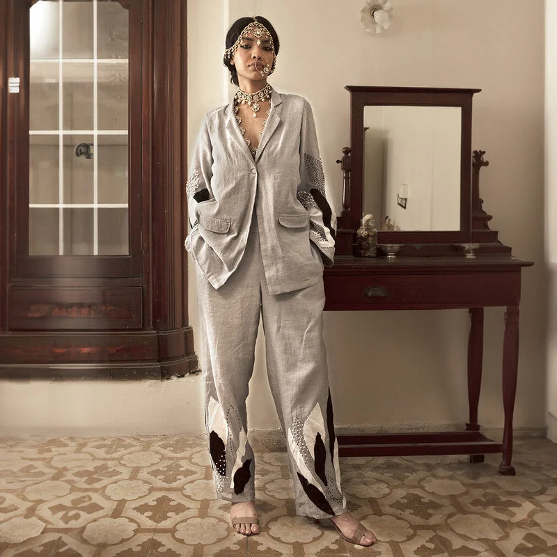Your Exclusive Offer Awaits!Women Blazer Set | Jacket & Pant | Boxy Fit | Silver