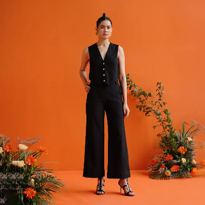 Your Favorite Items on Sale Now!Handwoven Cotton Pleated Trousers For Women | Black