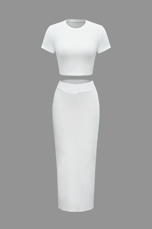 Unmissable Offers Await!Solid Crop T-Shirt And Maxi Skirt Set