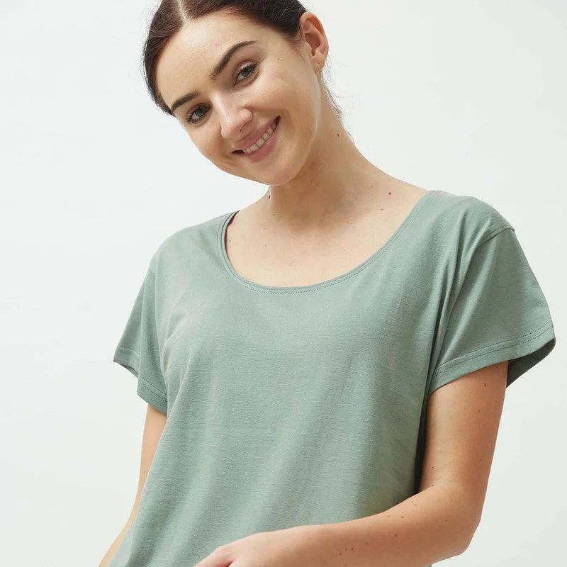 Time to Snag a Bargain!Organic Cotton Scoop Neck T-Shirt | Green