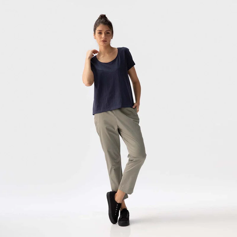 Don’t Wait – Deals Won’t Last!Organic Cotton Scoop Neck T-Shirt | Navy