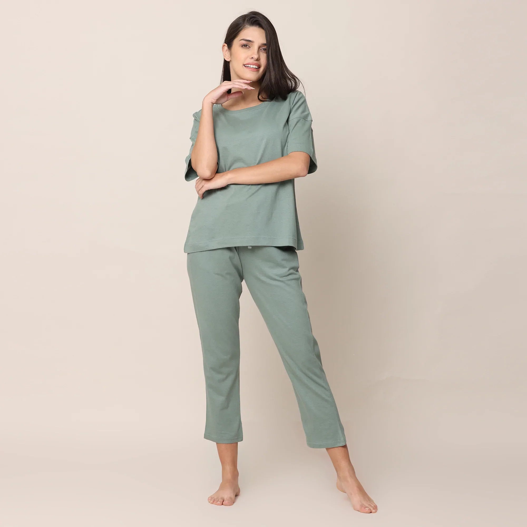 Your Chance to Save is Now!Organic Cotton T-Shirt | Oversized | Olive