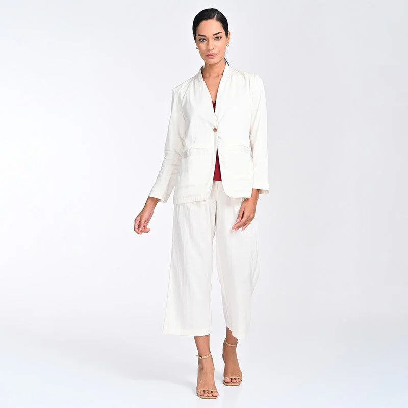Time to Snag a Bargain!Tencel Blazer For Women | V Neck | Single Button | Off White Time to Snag a Bargain!Tencel Blazer For Women | V Neck | Single Button | Off White