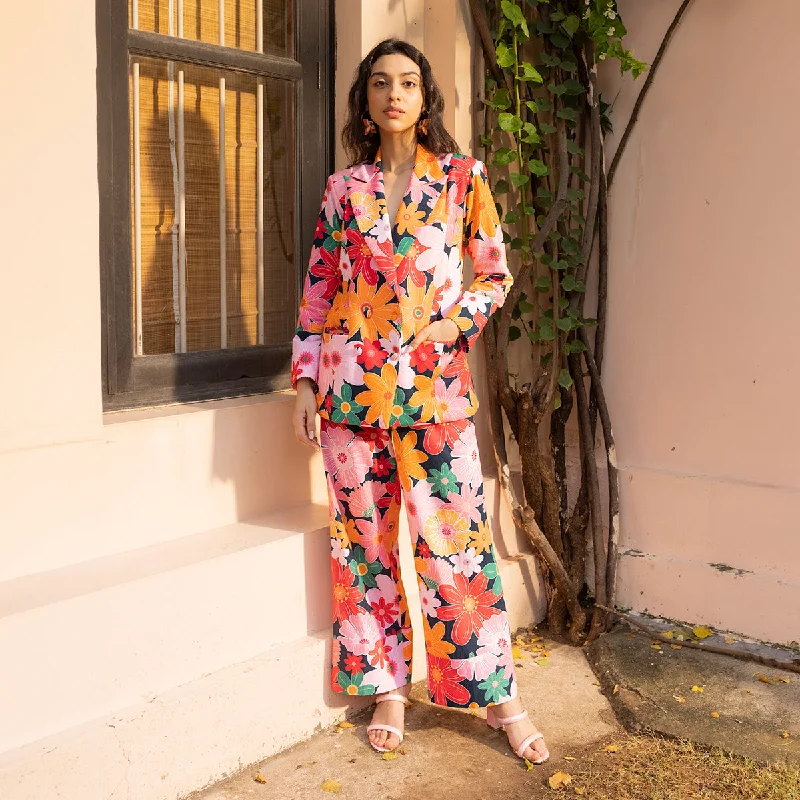 The Best Sale of the Year!Organic Cotton Blazer for Women | Floral Print | Multicolour The Best Sale of the Year!Organic Cotton Blazer for Women | Floral Print | Multicolour
