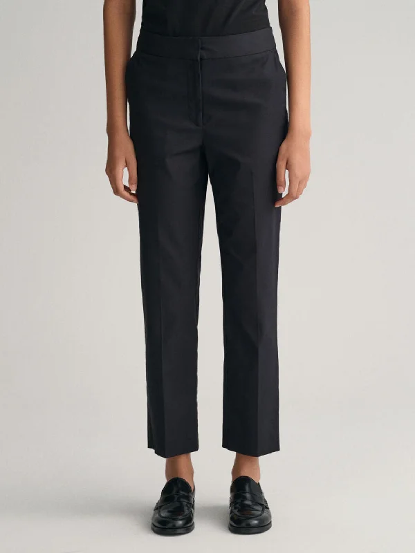 Your Dream Deal is Here!Gant Women Black Solid Mid-rise Slim Fit Trouser
